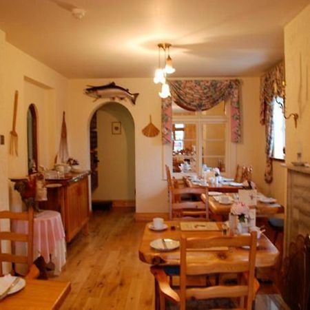 Hawthorn House Guesthouse Кенмар Экстерьер фото